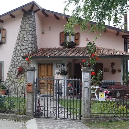 Bed & Breakfast La Casa Rosa *