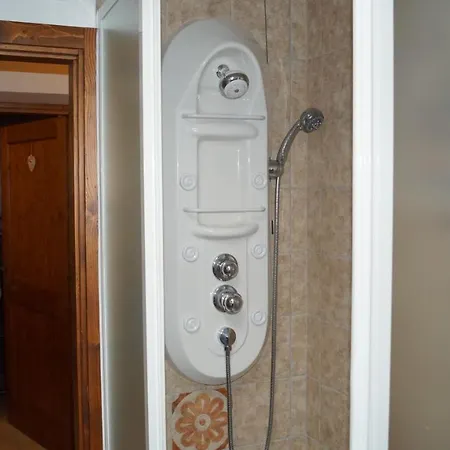 Bed & Breakfast La Casa Rosa *